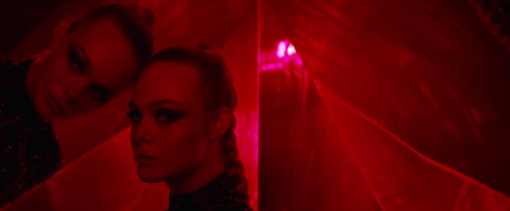 The Neon Demon Official Trailer #1 (2016) - Elle Fanning, Keanu Reeves Horror Movie HD